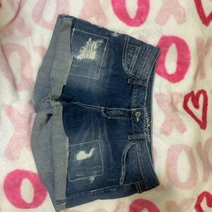 Arizona Jean Co. Blue Distressed Women's Shorts low rise